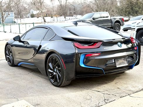Used 2015 BMW i8 image 3