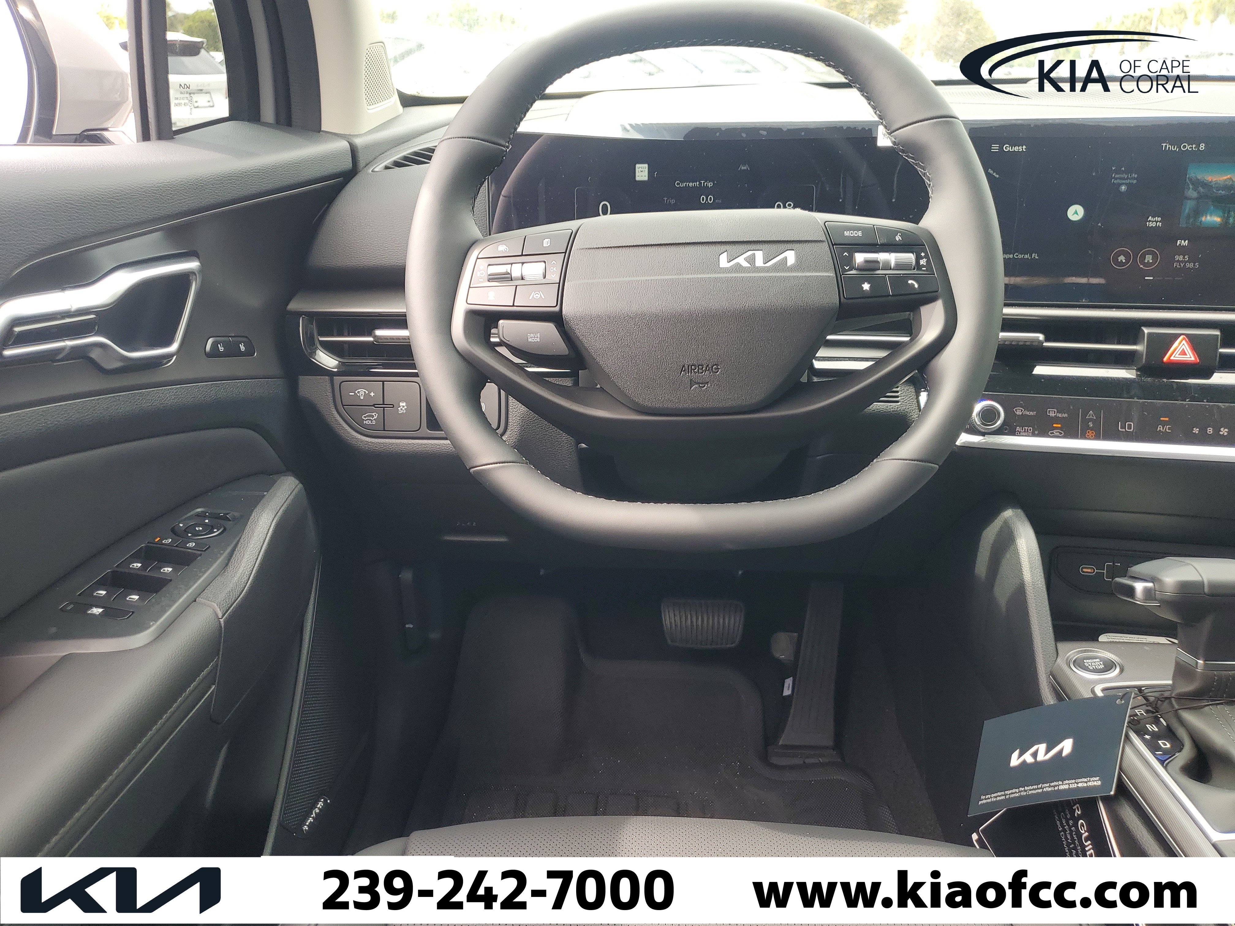 New 2026 Kia Sportage SX FWD image 13
