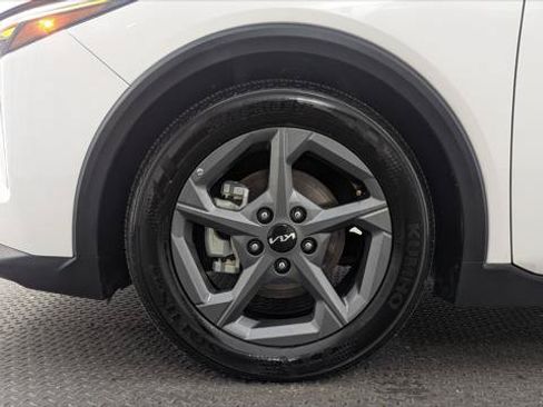 Used 2025 Kia K4 FWD image 30