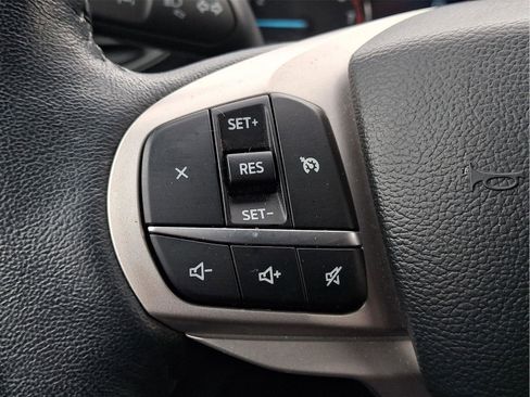 Used 2023 Ford Explorer XLT w/ Class IV Trailer Tow Package image 23