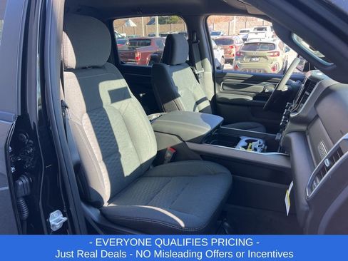 New 2026 RAM 1500 Big Horn w/ Night Edition image 24