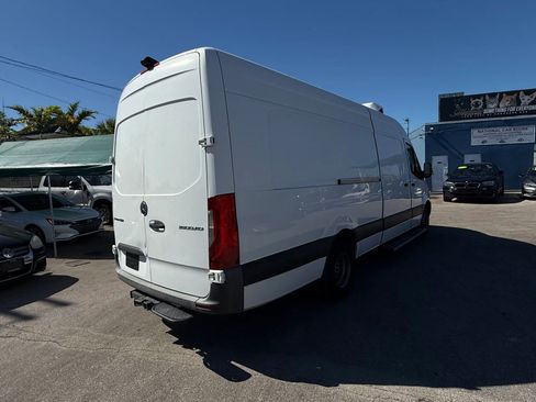 Used 2019 Mercedes-Benz Sprinter 170 image 5
