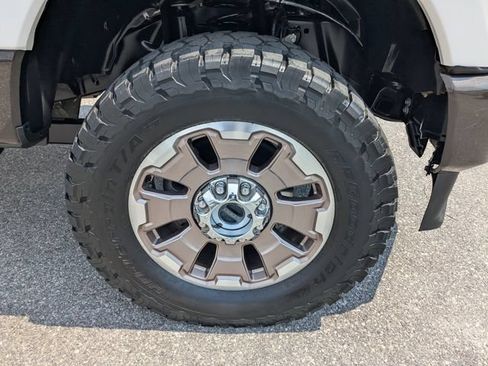 Used 2025 Ford F250 King Ranch AWD/4WD image 13