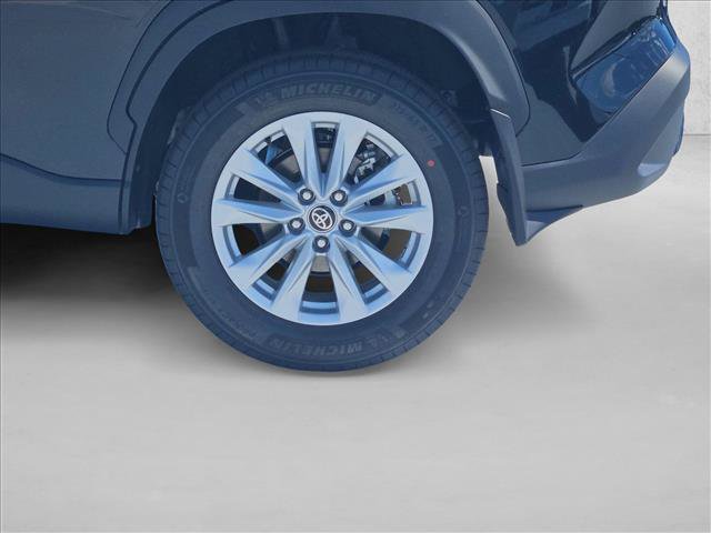 New 2026 Toyota Corolla Cross LE FWD image 10