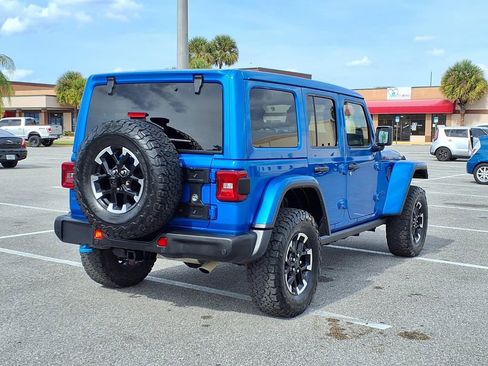 Used 2024 Jeep Wrangler Unlimited Rubicon 4xe AWD/4WD image 7