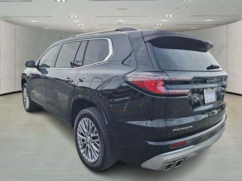 Used 2024 GMC Acadia Denali FWD image 3