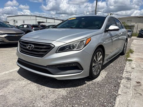 Used 2017 Hyundai Sonata Sport w/ Value Edition Package 02 FWD image 7
