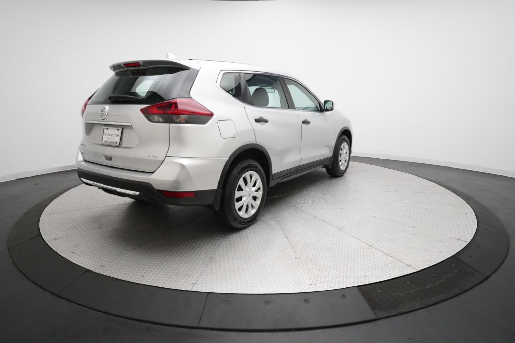 Used 2020 Nissan Rogue S AWD/4WD image 32