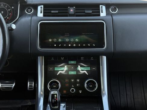 Used 2021 Land Rover Range Rover Sport SVR AWD/4WD image 17
