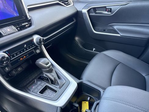 Used 2024 Toyota RAV4 XLE Premium image 22