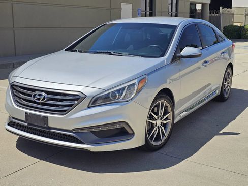 Used 2015 Hyundai Sonata Sport 2.0T FWD image 1