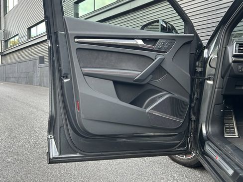 Used 2023 Audi SQ5 Premium Plus image 20