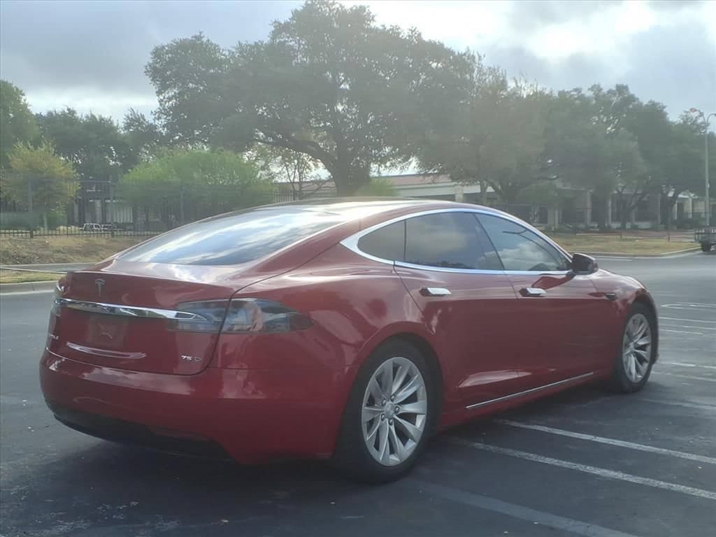 Used 2018 Tesla Model S 75D AWD/4WD image 4