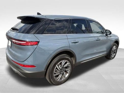 Certified 2023 Lincoln Corsair AWD image 8