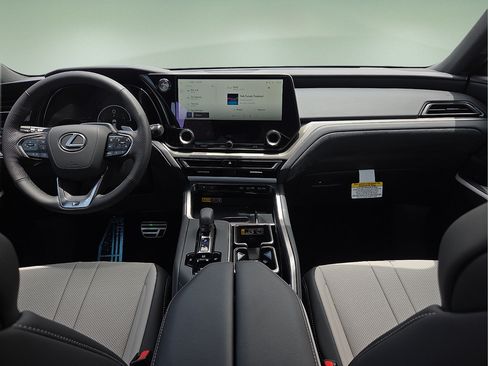 New 2026 Lexus TX 500h AWD image 16