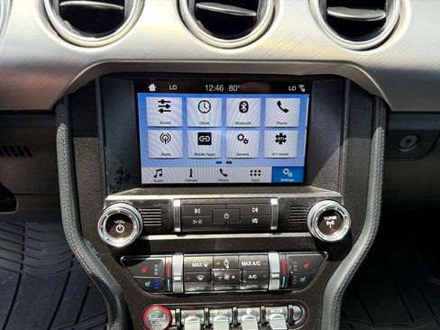 Used 2019 Ford Mustang Premium image 20