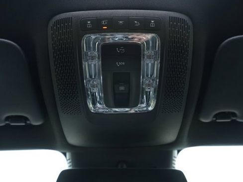 Certified 2026 Mercedes-Benz GLB 250 4MATIC image 32
