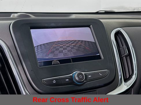 Used 2023 Chevrolet Equinox LT image 19