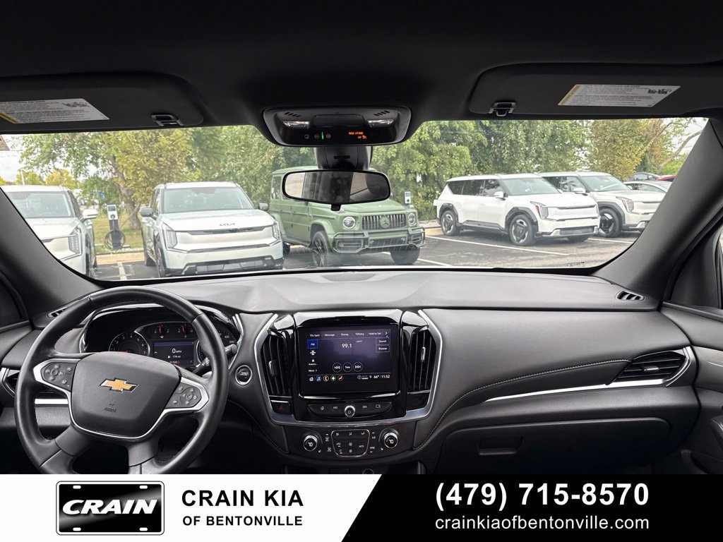 Used 2023 Chevrolet Traverse LT AWD/4WD image 15