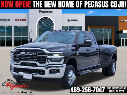 New 2026 RAM 3500 Tradesman AWD/4WD image 2