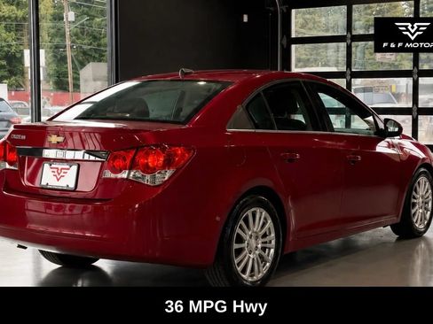 Used 2012 Chevrolet Cruze Eco FWD image 3