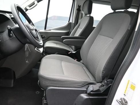 Used 2024 Ford Transit 350 XLT RWD image 27