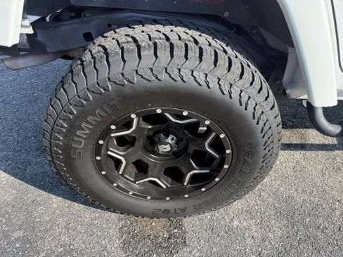 Used 2015 Jeep Wrangler Unlimited Sport AWD/4WD image 9
