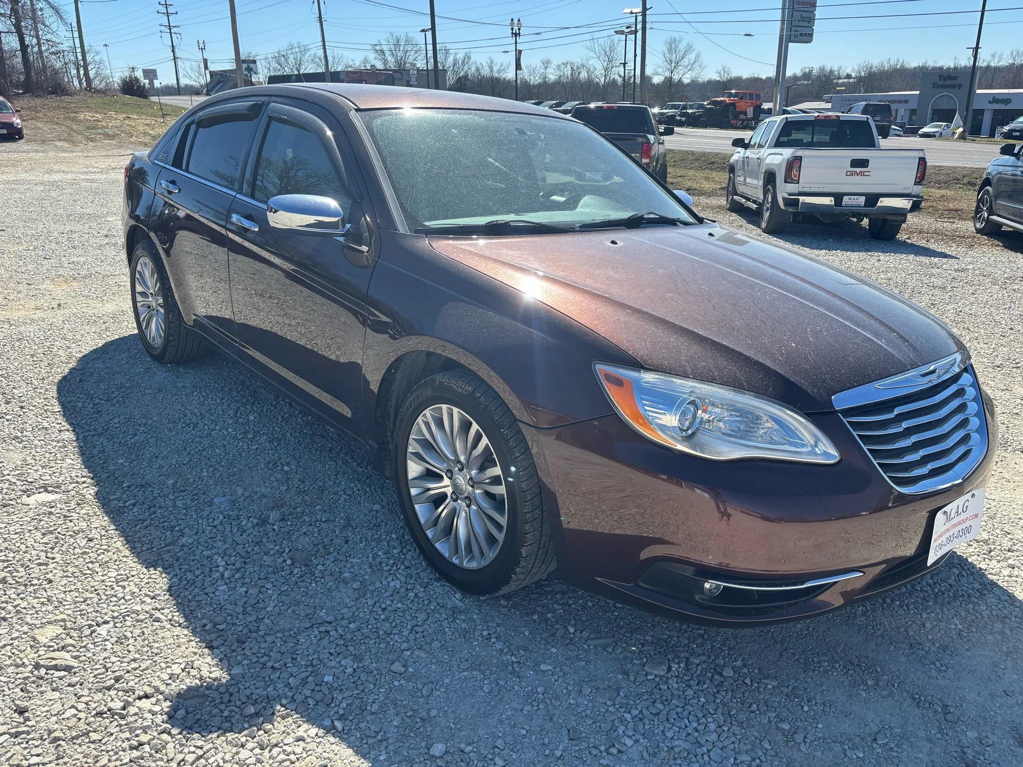 Used 2012 Chrysler 200 Limited FWD image 7
