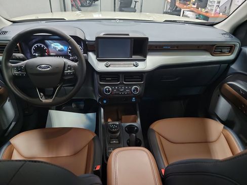 Used 2024 Ford Maverick Lariat AWD/4WD image 3