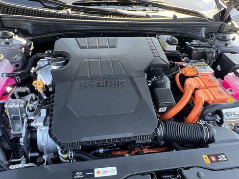 New 2025 Hyundai Elantra SEL image 21