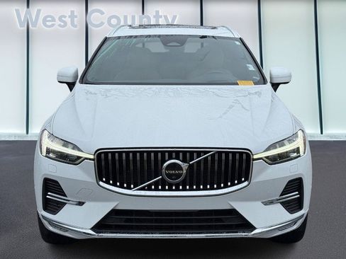 Certified 2023 Volvo XC60 B6 Ultimate w/ Protection Package Premier image 10
