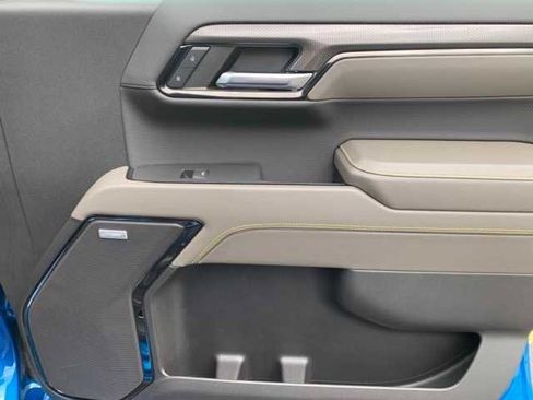Used 2024 Chevrolet Silverado 1500 ZR2 image 24