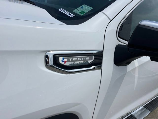 Used 2021 GMC Sierra 1500 SLT AWD/4WD image 3