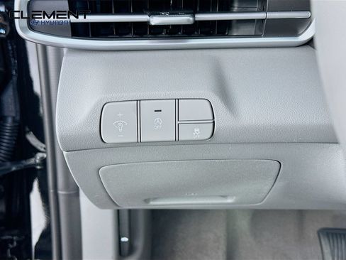 New 2026 Hyundai Elantra SE FWD image 12