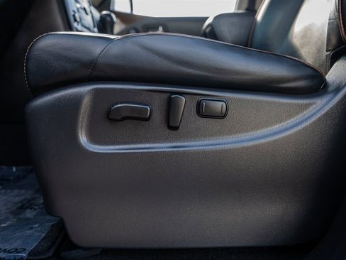 Used 2017 Nissan Armada Platinum w/ Captain Seat Package image 28