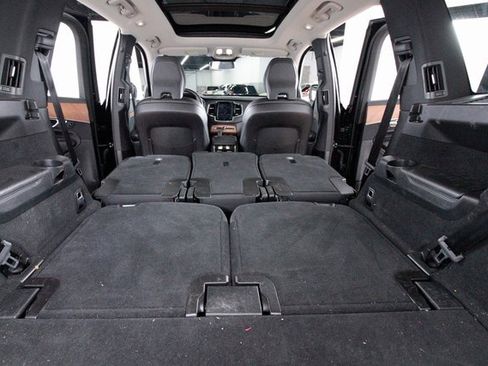 Certified 2023 Volvo XC90 B6 Plus w/ Protection Package Premier image 27