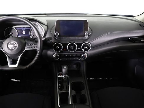 Used 2024 Nissan Sentra SV image 32