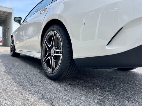 Used 2025 Mercedes-Benz CLA 250 4MATIC image 10