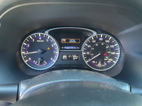 Used 2013 INFINITI JX35 AWD 4dr w/ Premium Pkg image 11