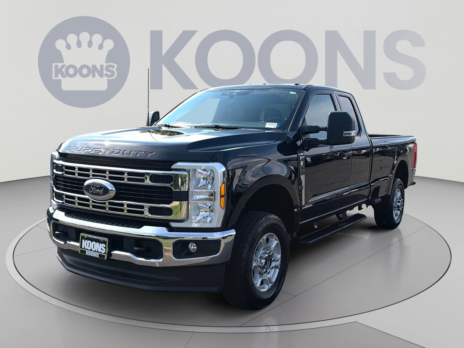 Used 2025 Ford F350 XLT w/ FX4 Off-Road Package AWD/4WD image 1
