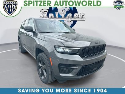 Used 2024 Jeep Grand Cherokee Altitude