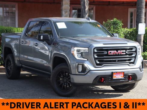Used 2022 GMC Sierra 1500 AT4 w/ AT4 Premium Package AWD/4WD image 2