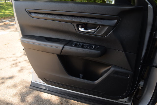 Used 2025 Honda CR-V Sport image 18