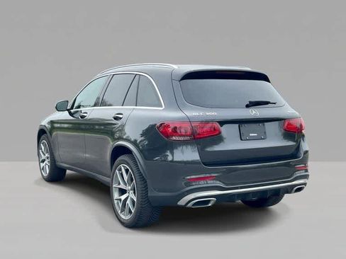 Used 2022 Mercedes-Benz GLC 300 4MATIC image 3