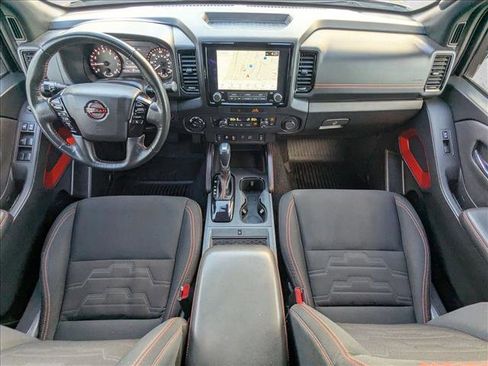 Used 2023 Nissan Frontier PRO-4X w/ Pro Convenience Package image 18