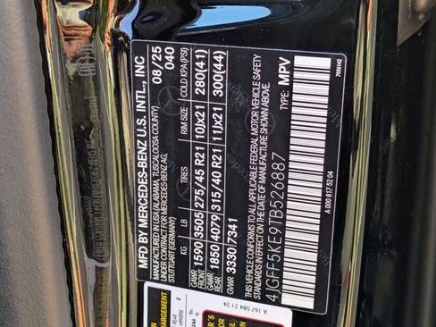 New 2026 Mercedes-Benz GLS 450 4MATIC image 38