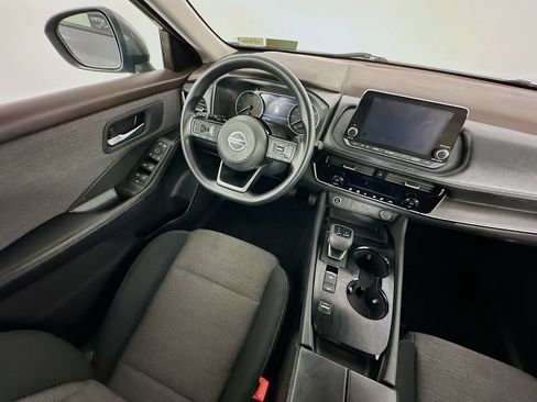 Used 2021 Nissan Rogue SV FWD image 9