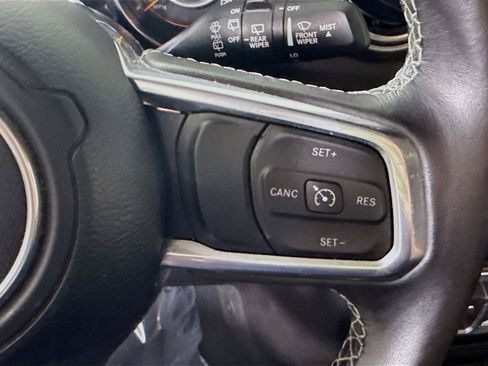 Used 2022 Jeep Wrangler Unlimited Sahara w/ Cold Weather Group image 23