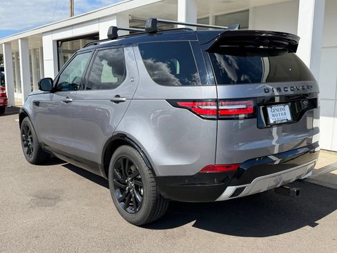 Used 2020 Land Rover Discovery Landmark AWD/4WD image 3