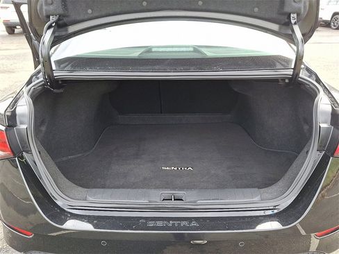 Used 2025 Nissan Sentra SV image 28